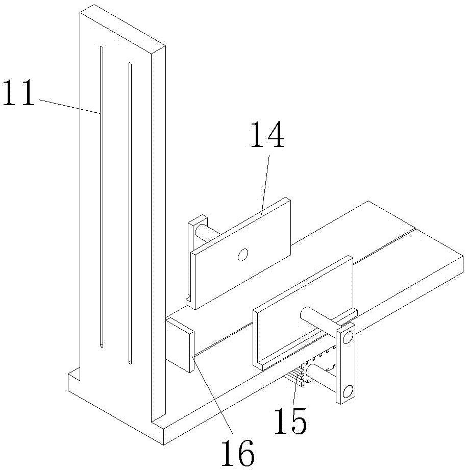 Insulation detection device and detection tooling between pole and cover plate of plastic case battery