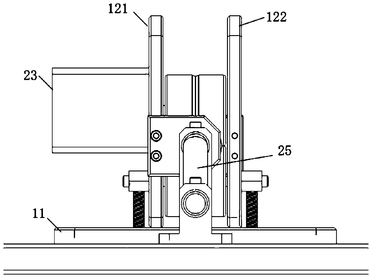 Wire conveying mechanism facilitating wire replacement