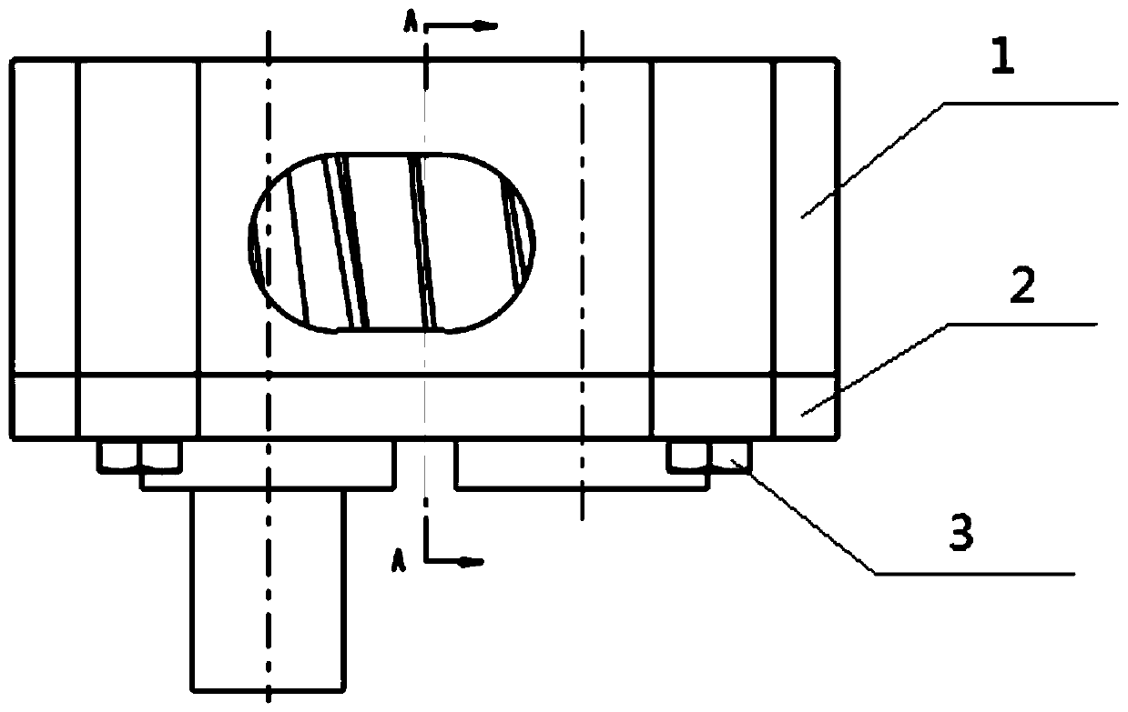 A vertical shaft arrangement oil pump structure