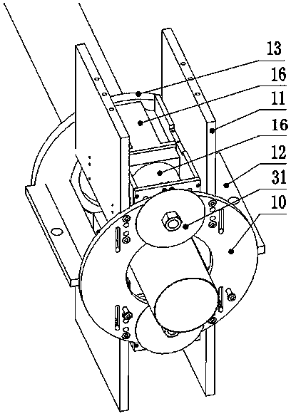 Device and method for thin wall stainless steel pipe double-cutter symmetric planetary automatic cutting