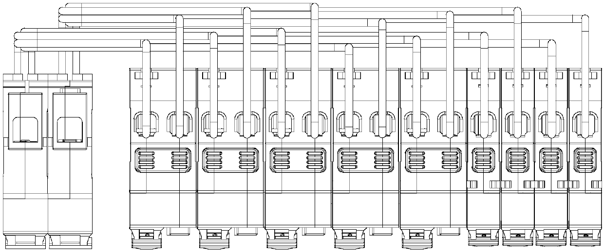 Power distribution unit and movable type elastic busbar for the same