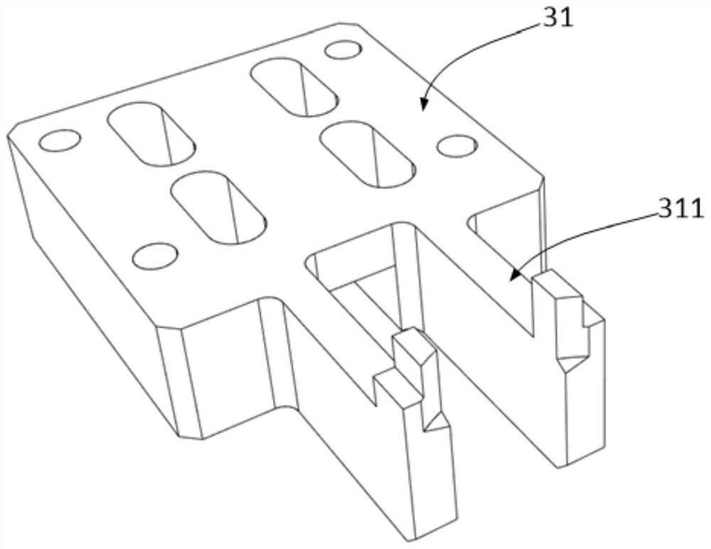 Automatic spring piece assembling mechanism