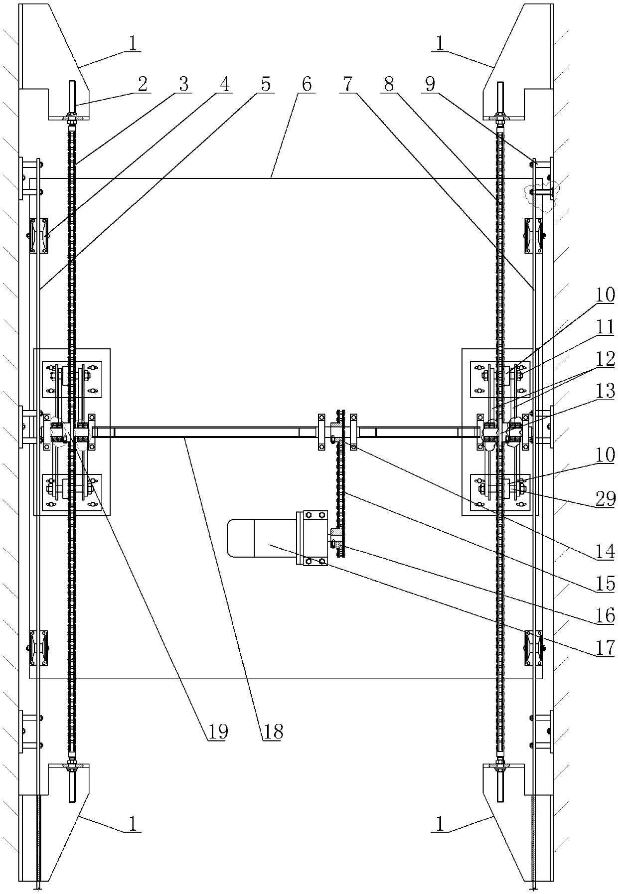 Vertical hinged door special for lifting opening
