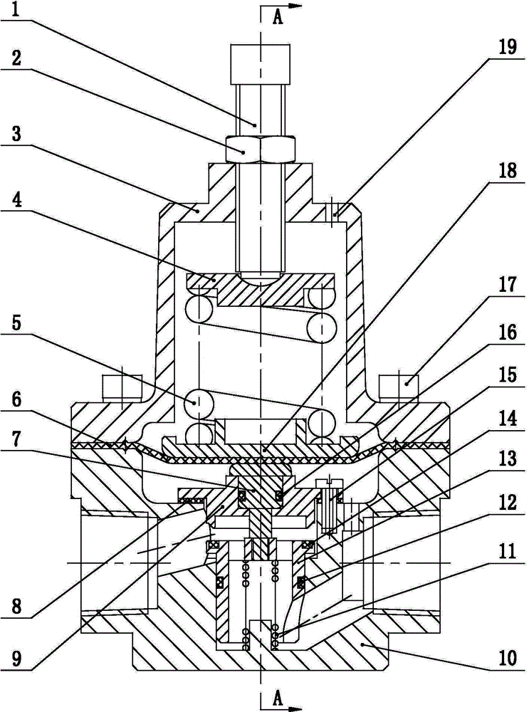 Low-temperature gas cylinder pressure stabilizing valve