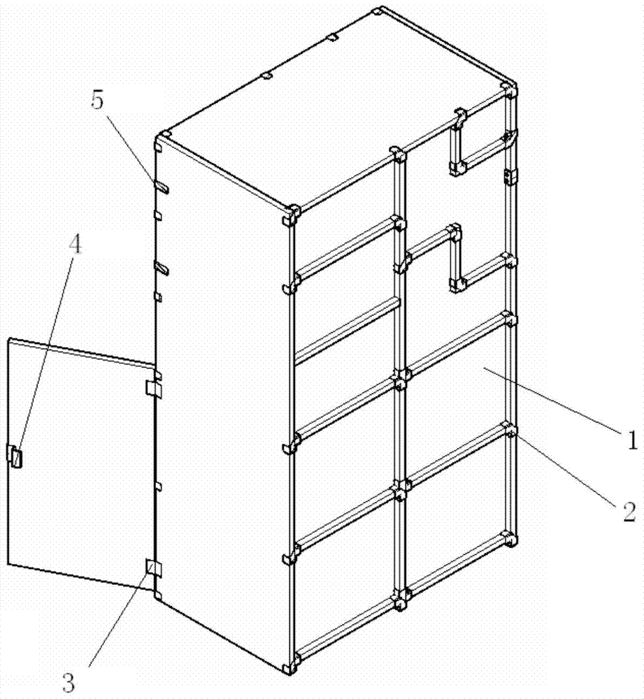 Convenient assembly structure between boards