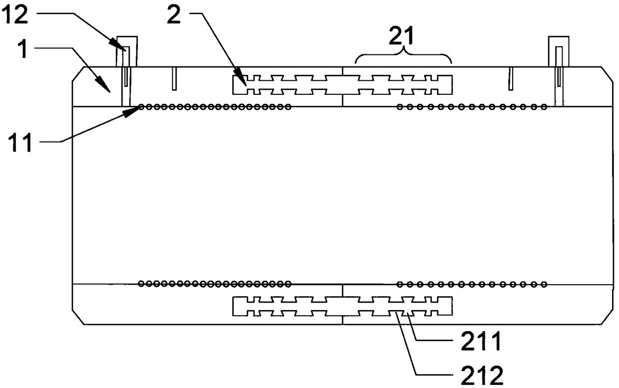 Fused pipe fitting enabling pipes of different materials to be connected