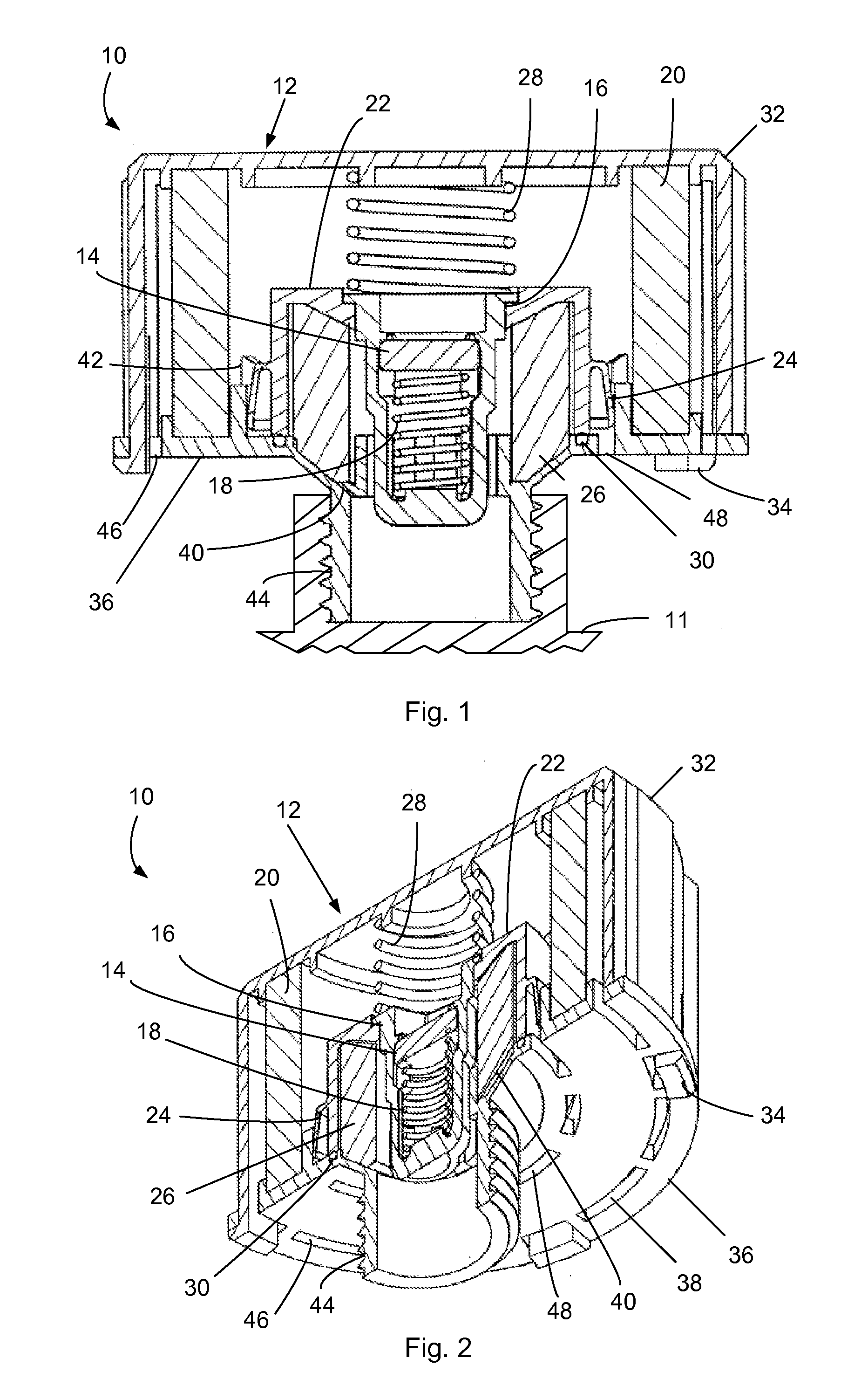 Breather with independent inlet/outlet flow paths