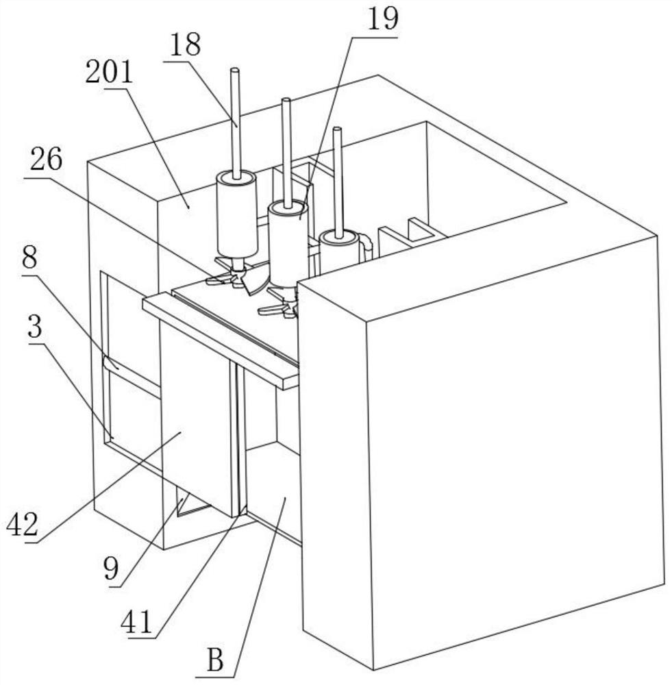 Person elevator capable of resetting and automatically opening door in case of failure