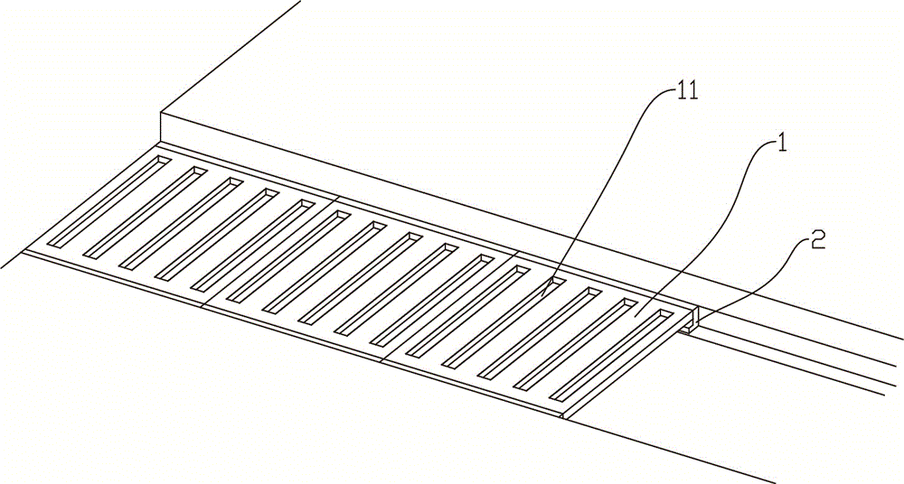 Article-drop preventing sewer cover