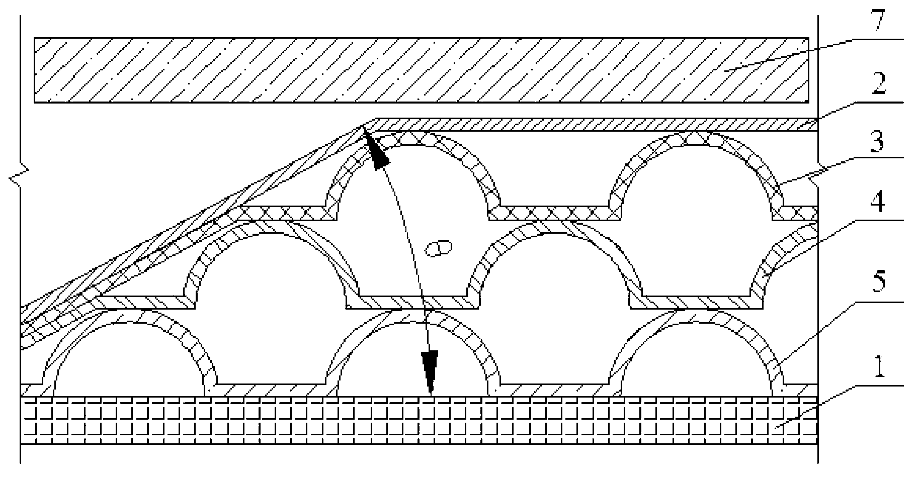 Dynamic pressure gas thrust bearing with multiple layers of bubbling foils