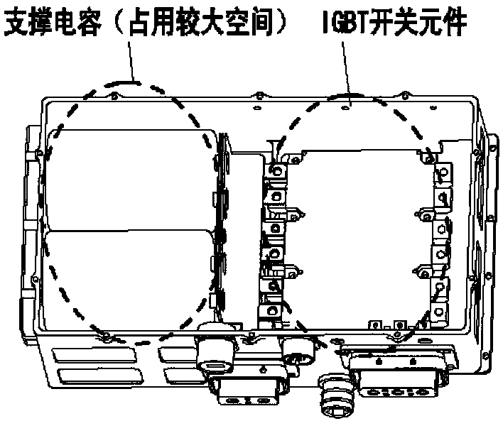 Self-spliced combined plate-shaped film capacitor