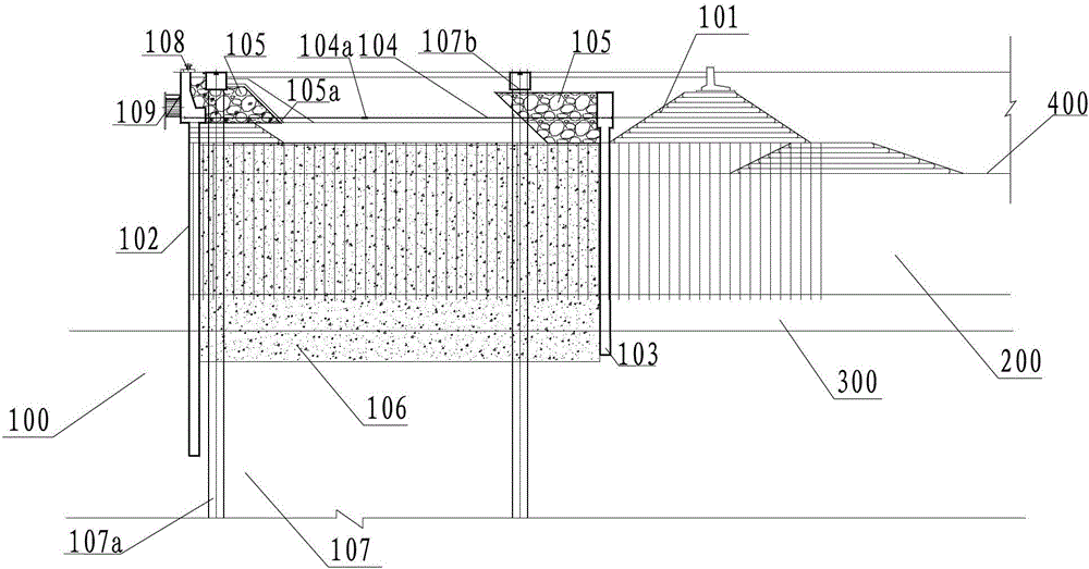 Structure and construction method of sheet pile wharf on muddy coast