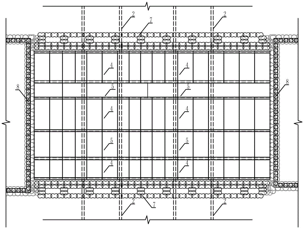 Underground structure of municipal pipeline group spanning tunnel and construction method for underground structure