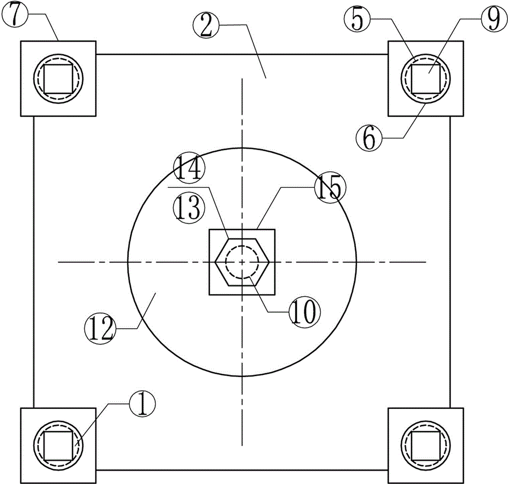 Adjustable center returning base of center penetrating jack