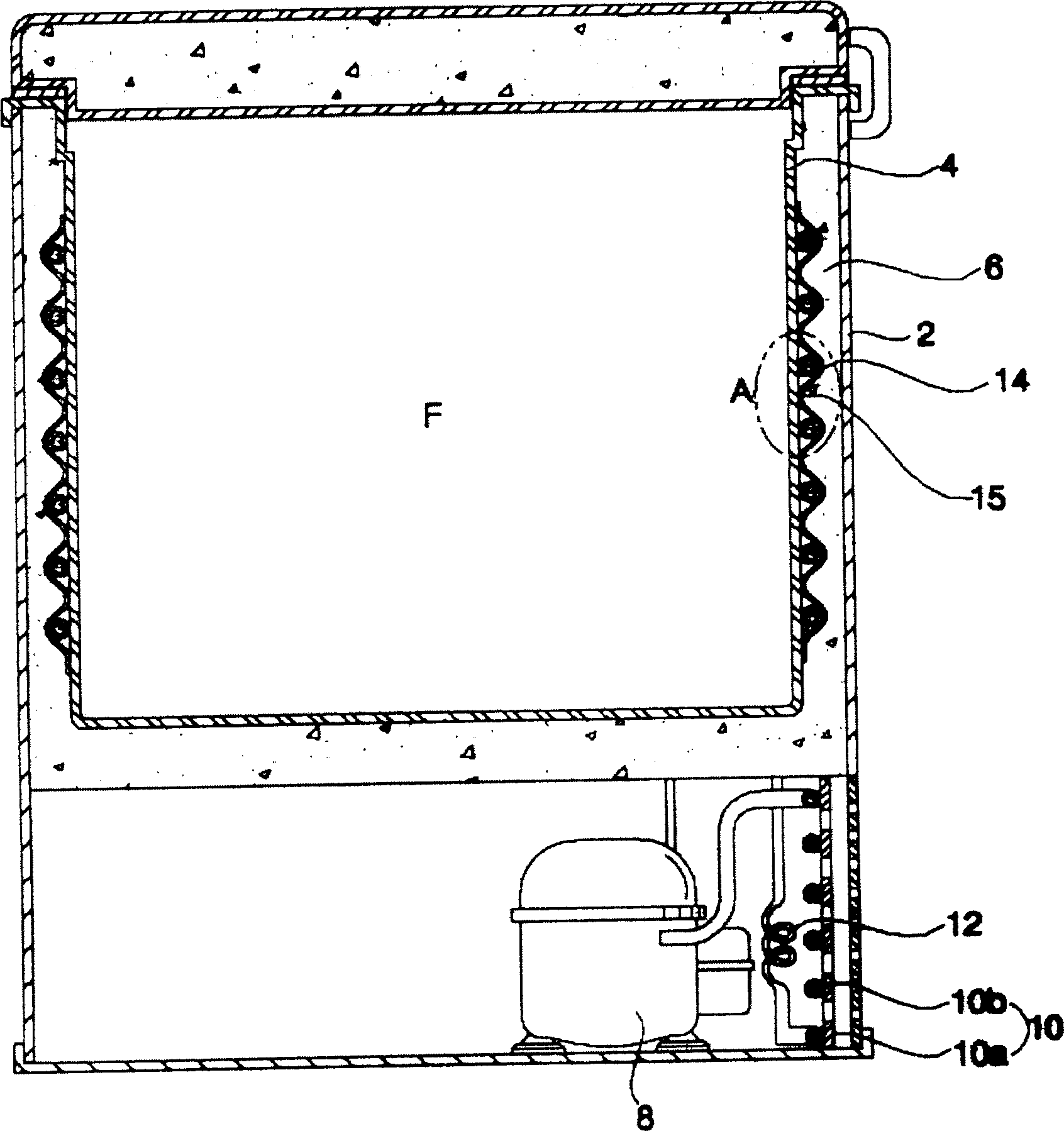 Directly cooling refrigerator and its mounting method