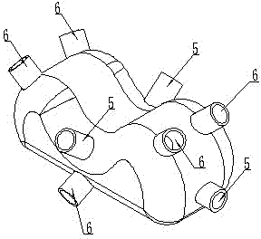 Curved surface turbulence polishing device with multiple outlets and inlets