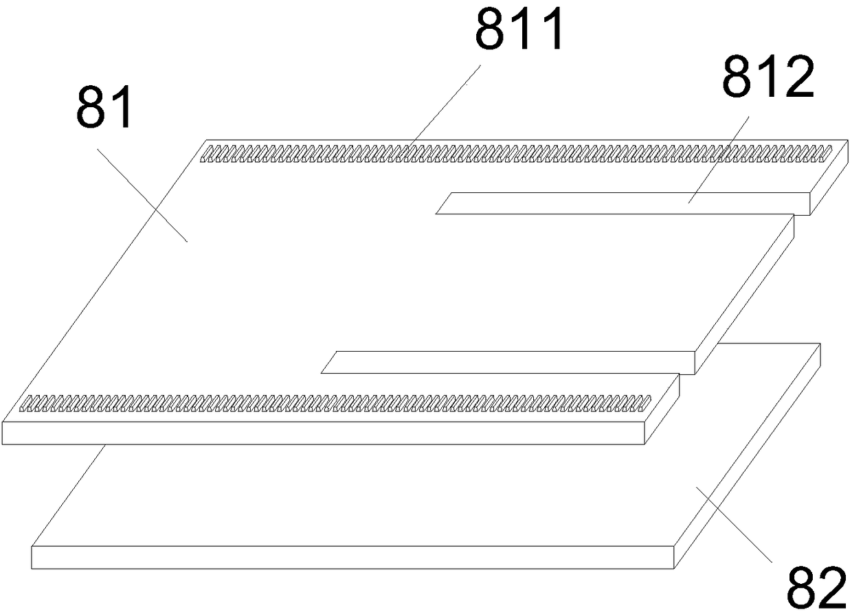 Rail type bamboo breaking and stewing device