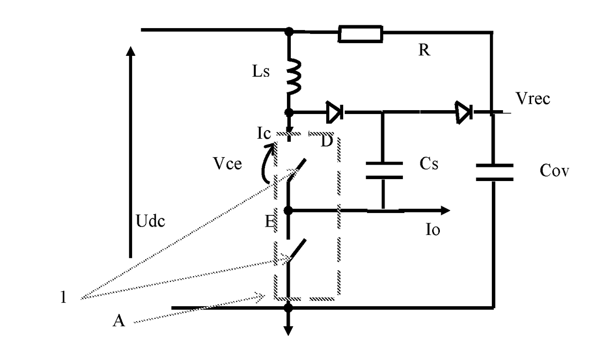 System for converting a DC electric power into an ac electric power with an energy recovery module