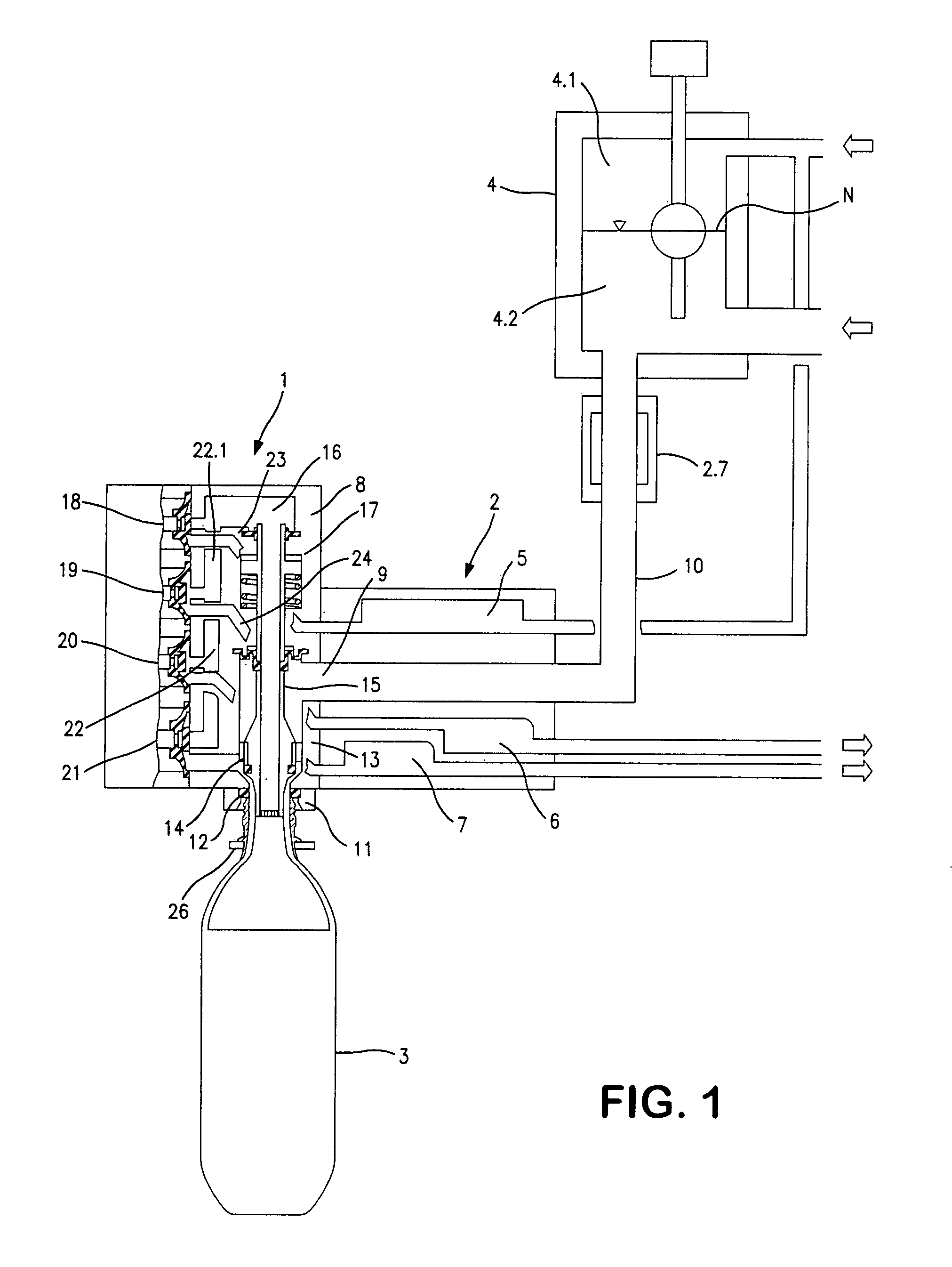 Beverage bottling plant for filling bottles with a liquid beverage filling material having a filling device and a filling machine having such a filling device