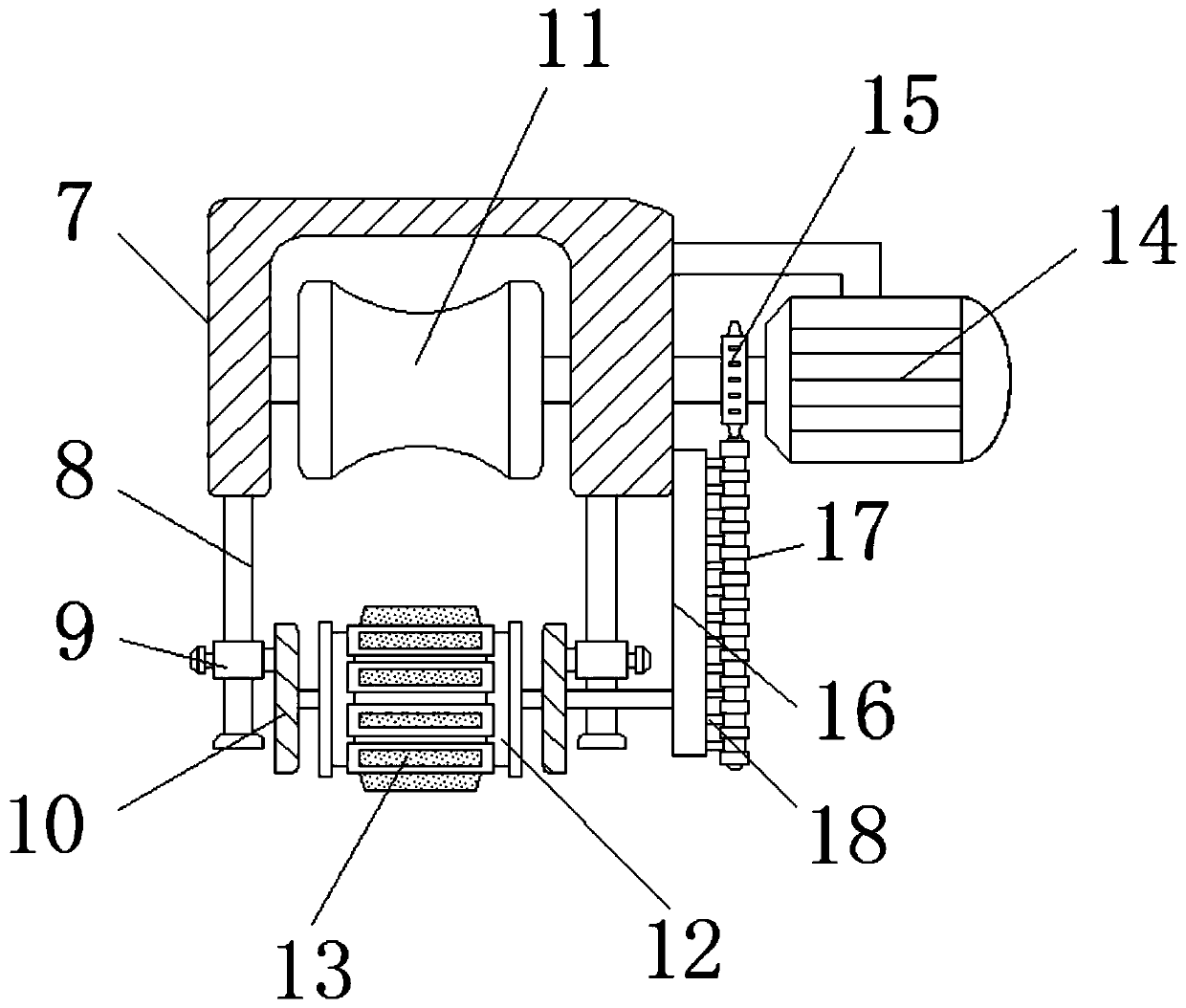 Yarn combing and impurity removing mechanism for textile machine that facilitates collection of impurities
