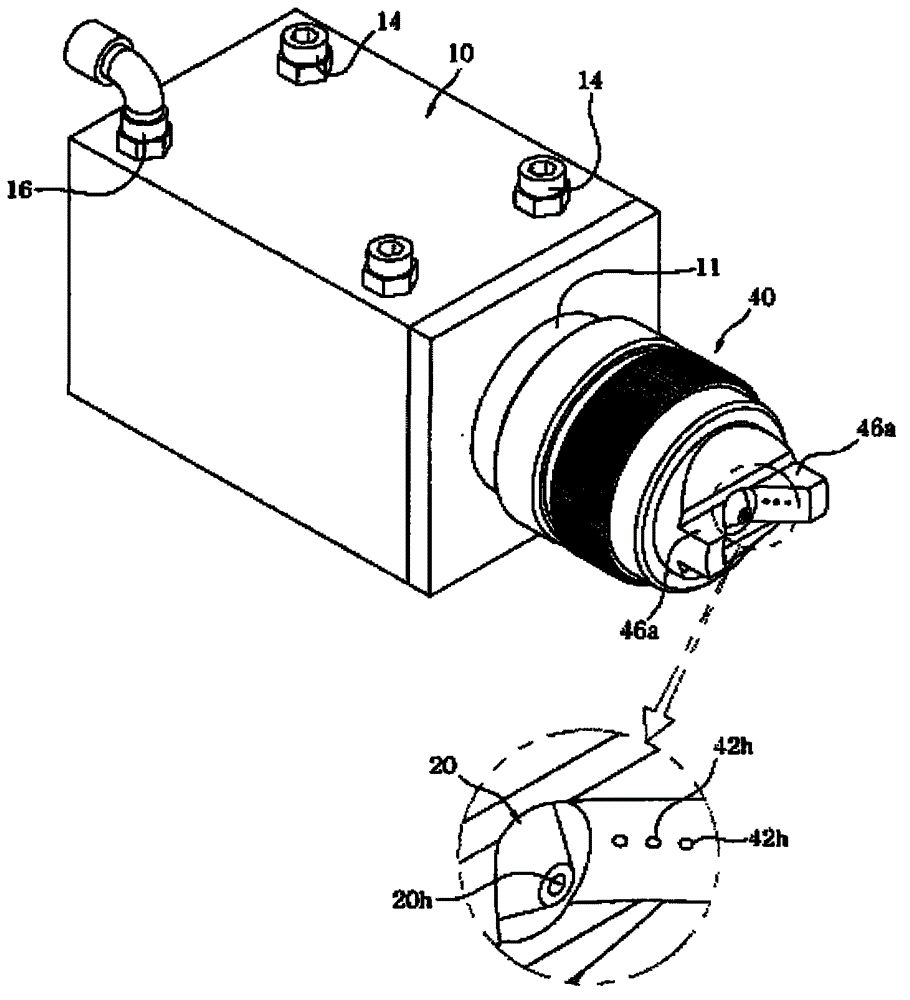 Ultrasonic spray nozzle integrated with spray width control device