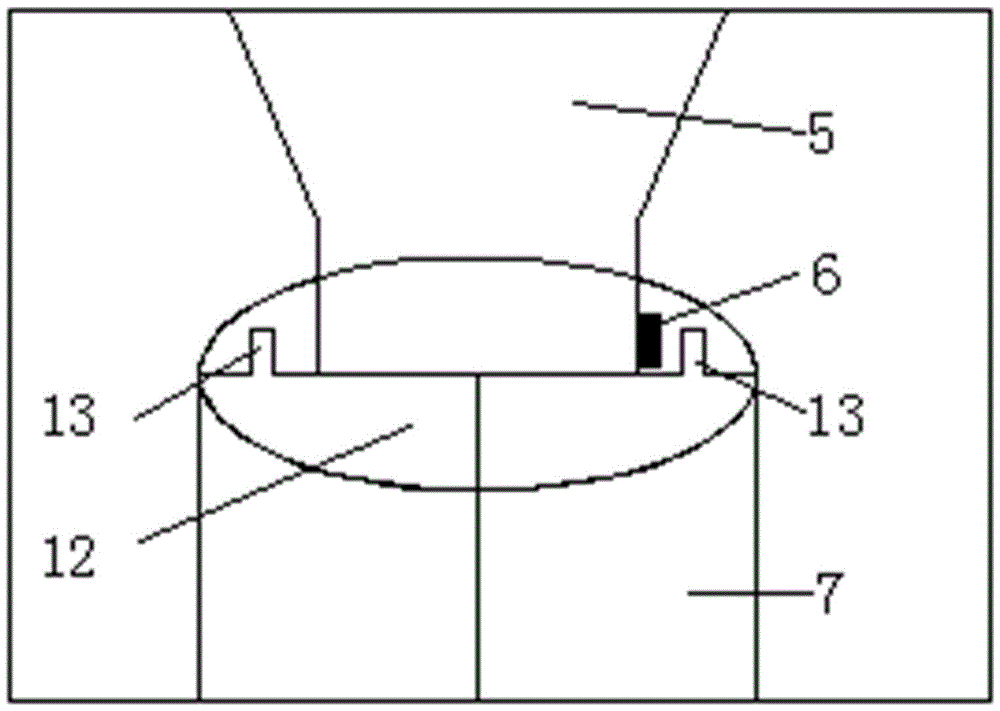 A coal mine gas drainage pipeline water discharge device