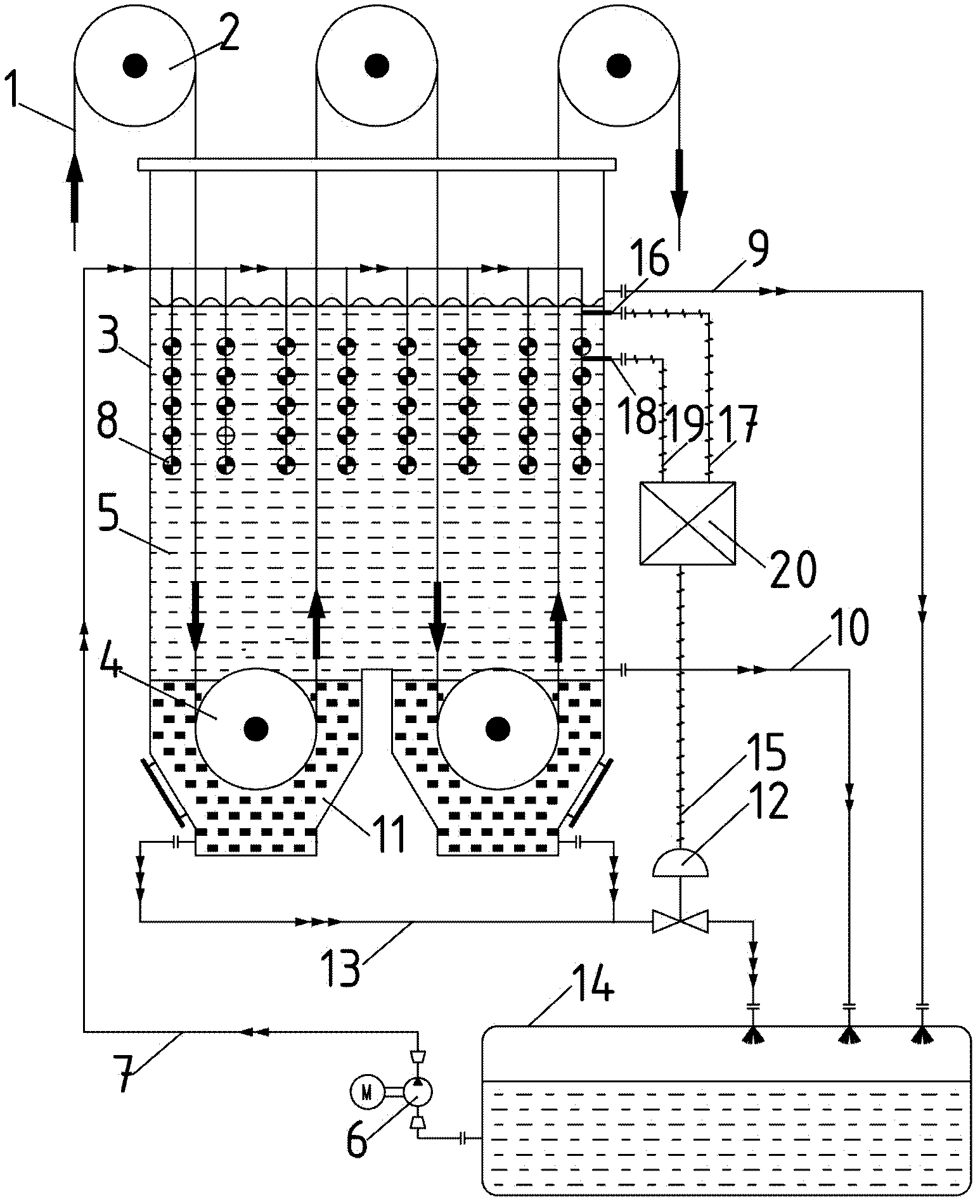 Sequential deslagging control device for soaking tanks and automatic deslagging soaking tank