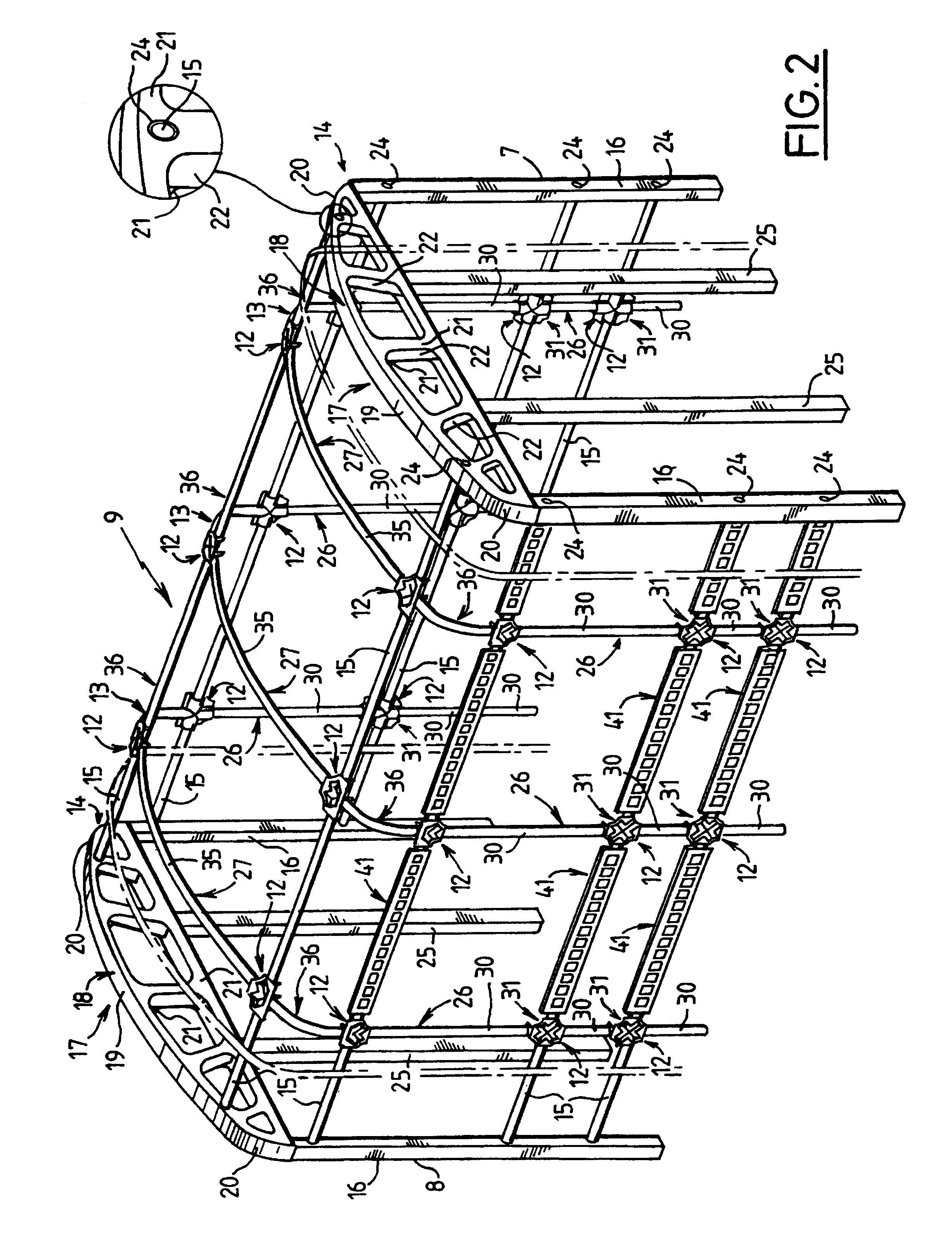 Rail vehicle body, a rail vehicle, and corresponding assembly methods