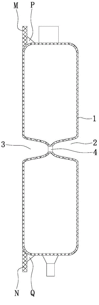 Assembly of circulating cooling water tank and shield of tricycle