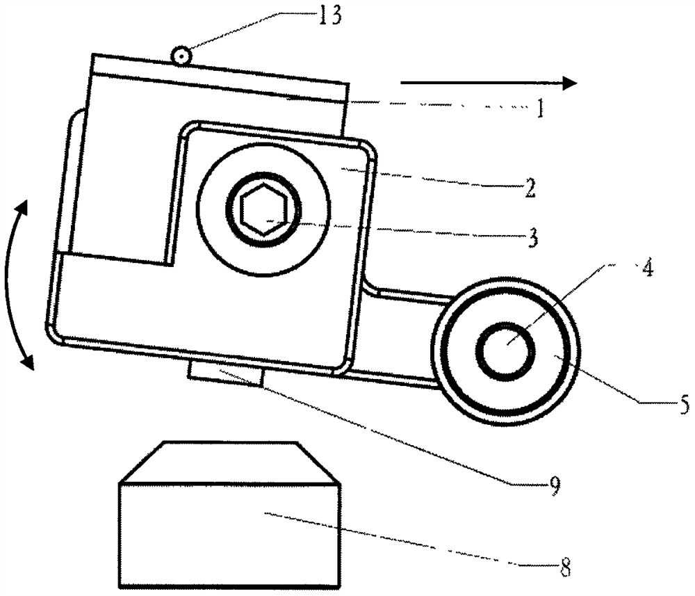 Optical fiber cutter sliding block using elastic blade support