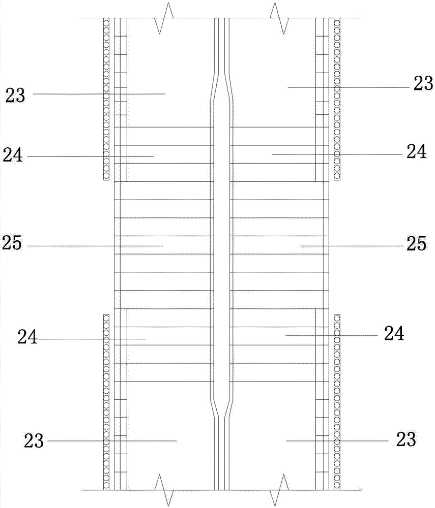 Modular prefabricated spliced undercrossing tunnel and splicing structure thereof
