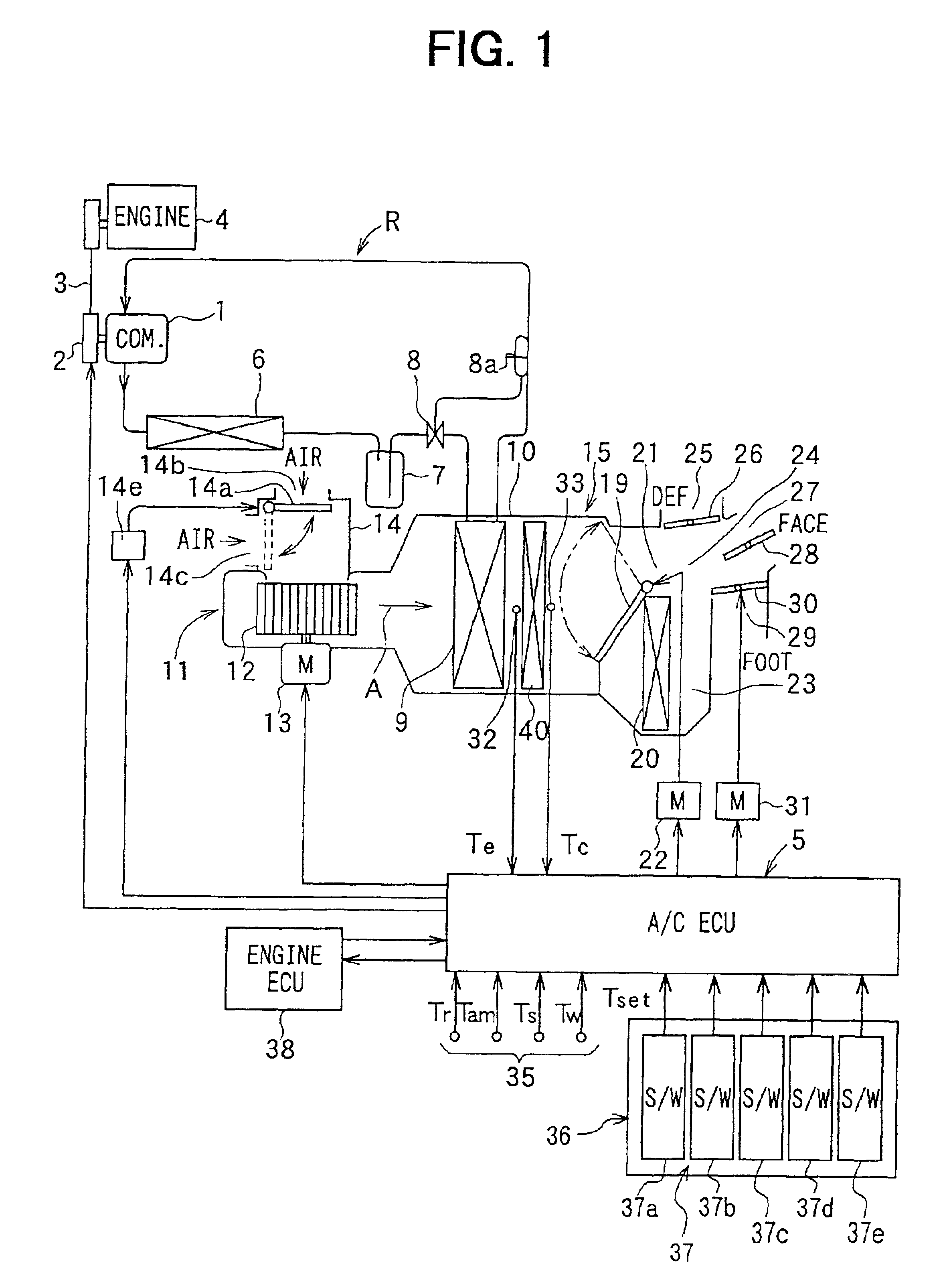 Vehicle air conditioning system with cold accumulator