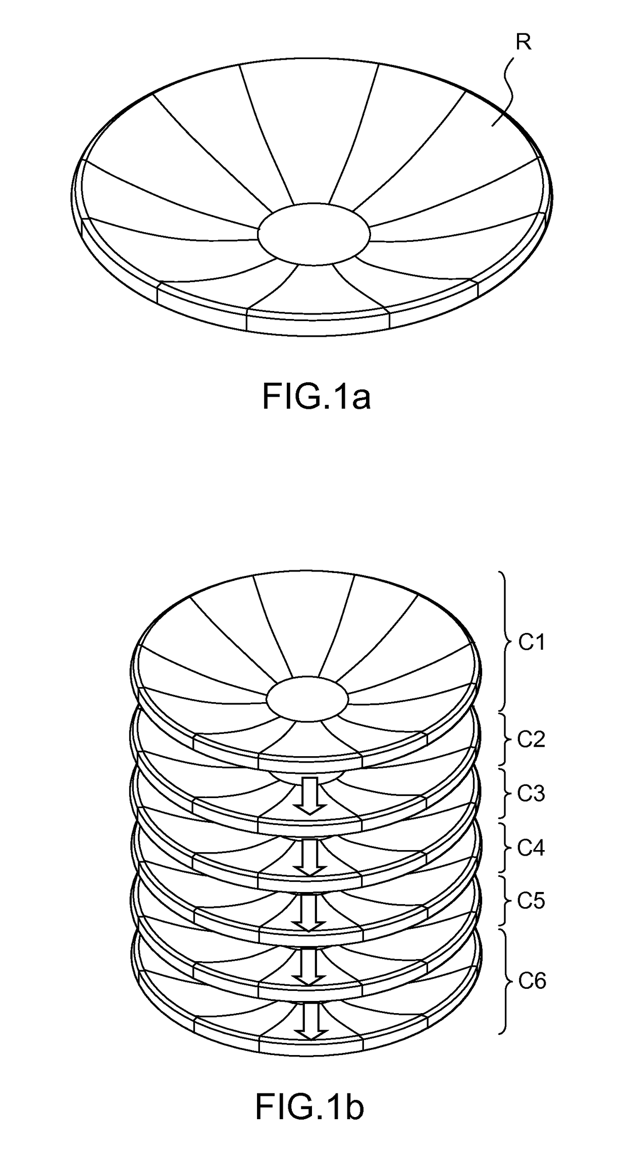 Telecommunication antenna reflector for high-frequency applications in a geostationary space environment