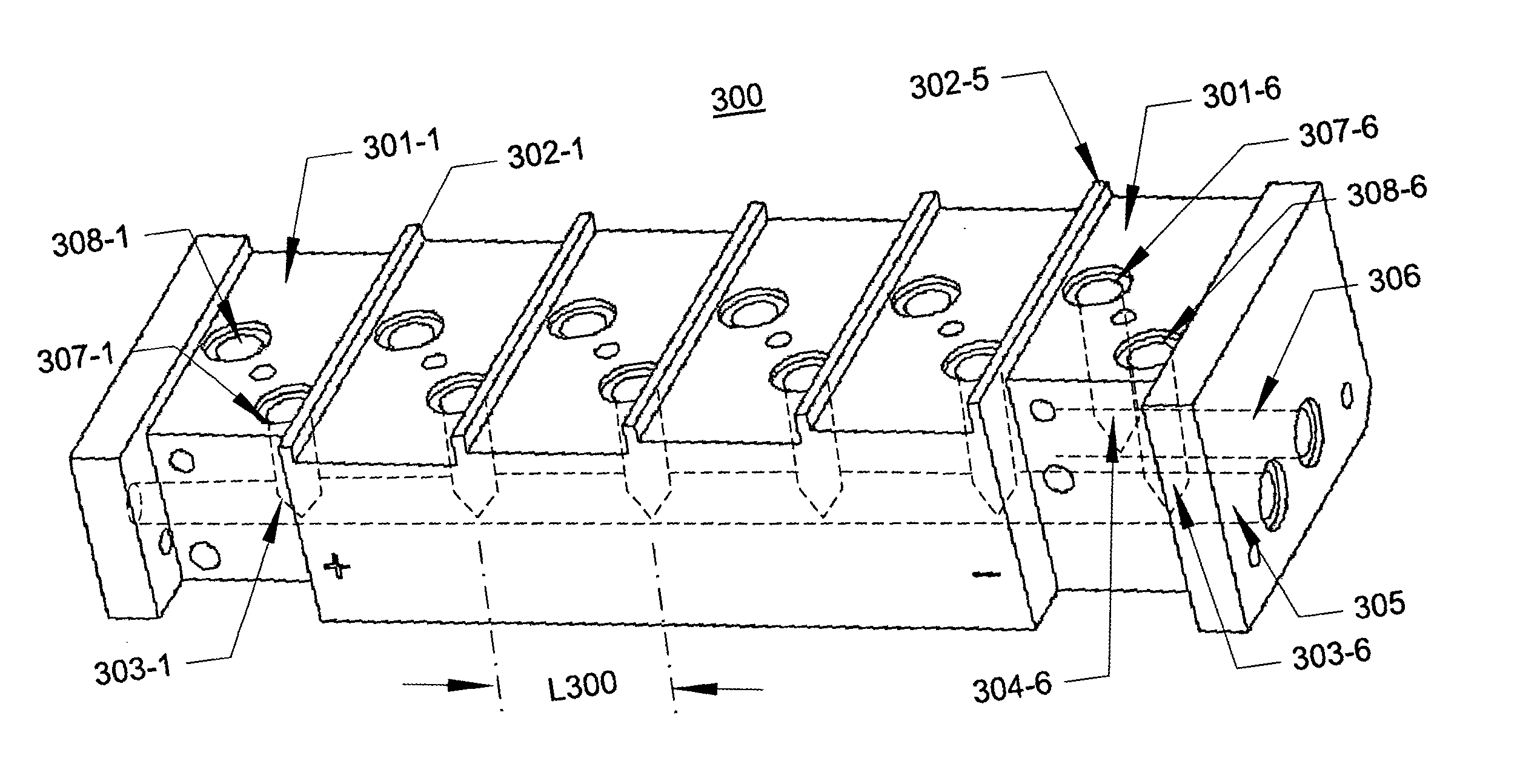Stepped manifold array of microchannel heat sinks