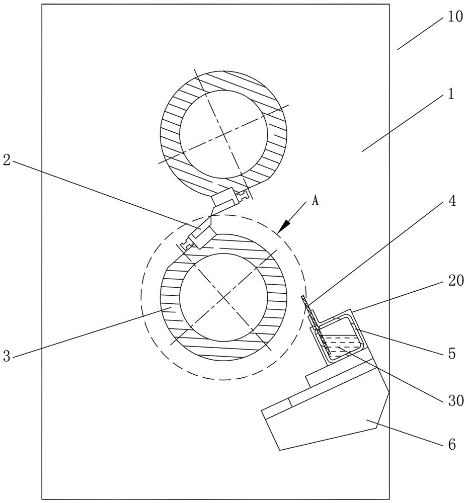 A Lubrication Mechanism for Cutting Knife of Cross-cutting Machine