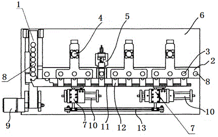 Spray cleaning device for finished bearing