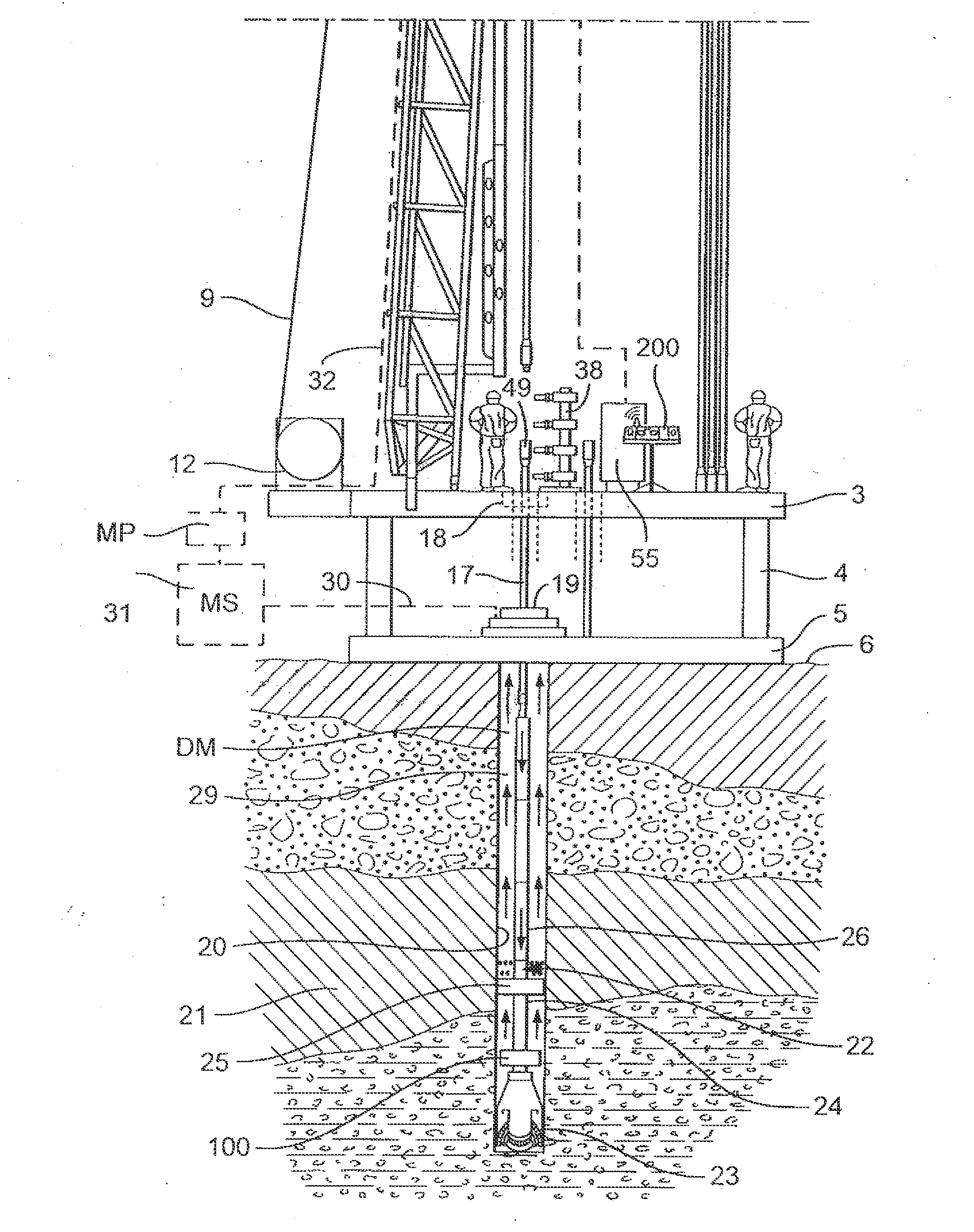 Component of bottom hole assembly having upwardly-directed fluid cleaning flow and methods of using same