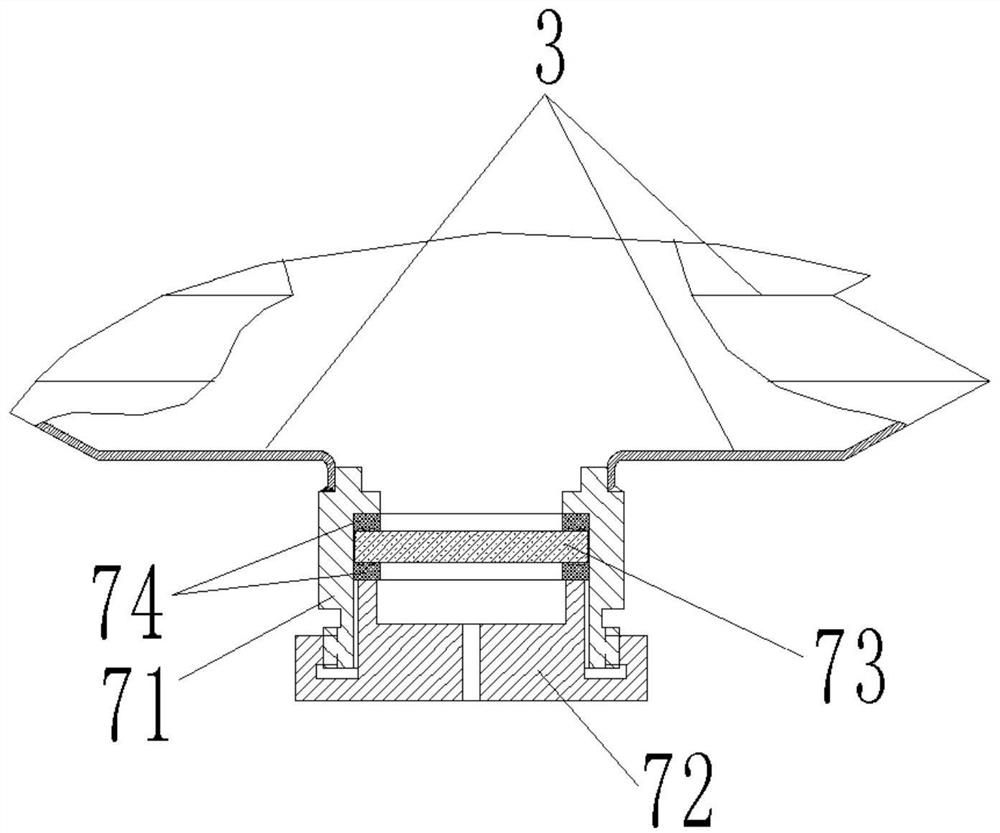 Breathing cavity type lubricating moisture-proof device and using method thereof