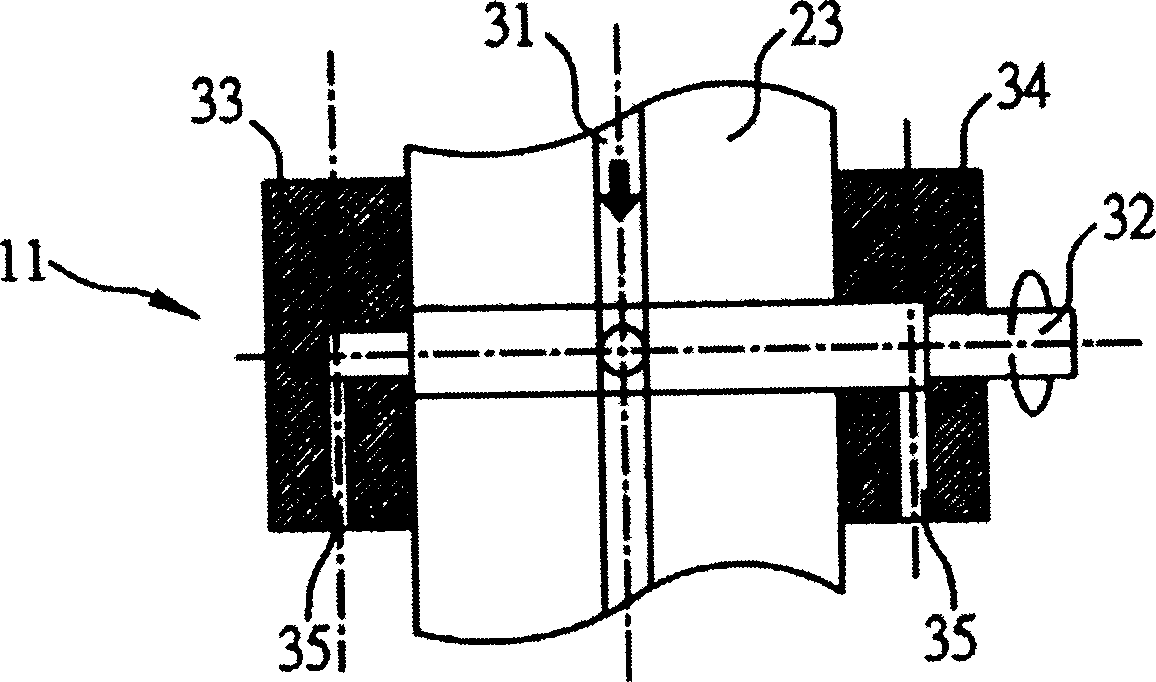 Discharge device of injection moulding machine in two-stage type