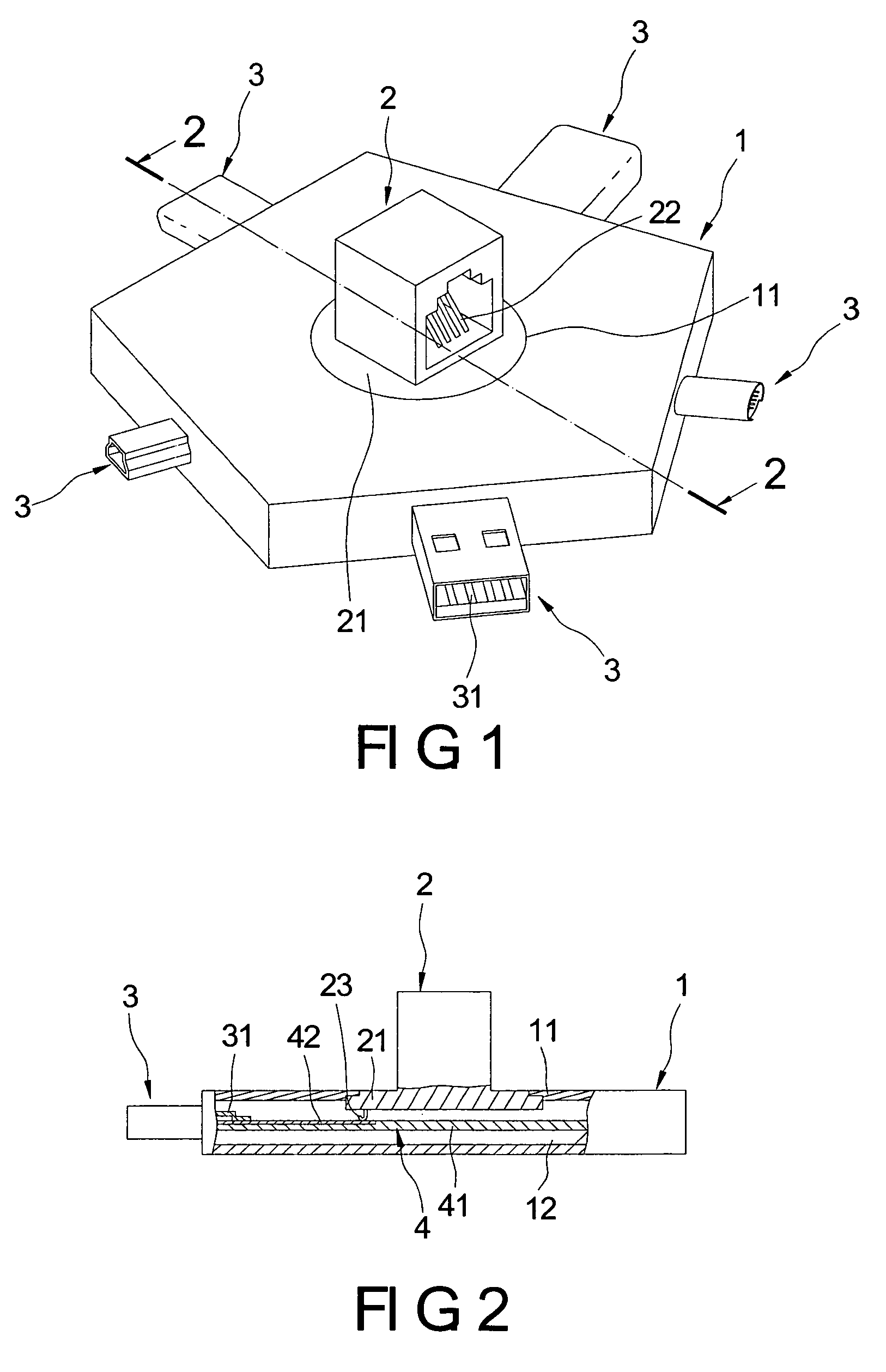 Rotatable adapter device with multiple connectors