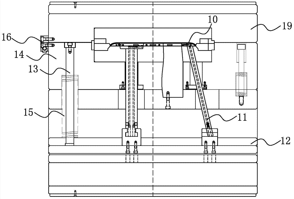 Forced return structure of the mold