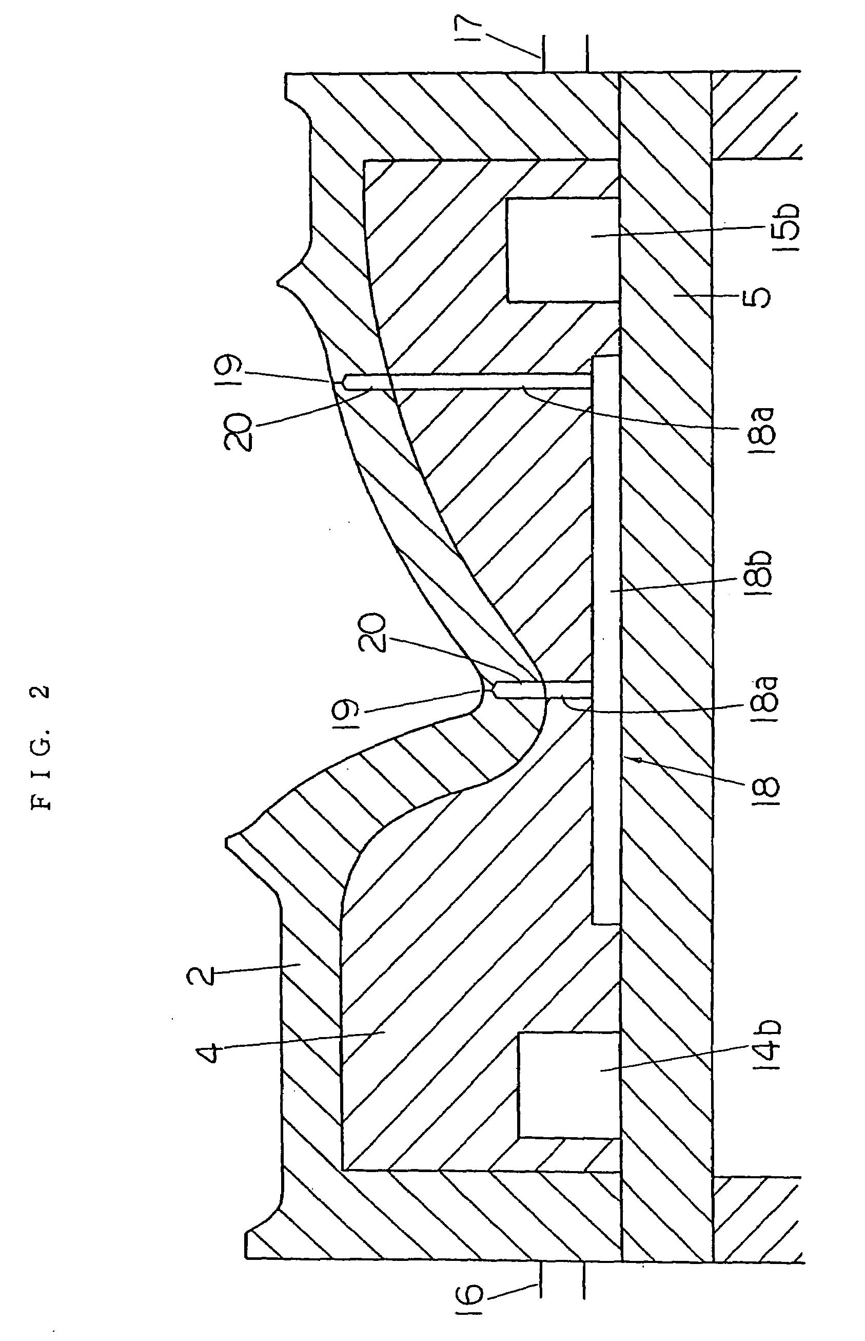 Metal mold device for blow molding