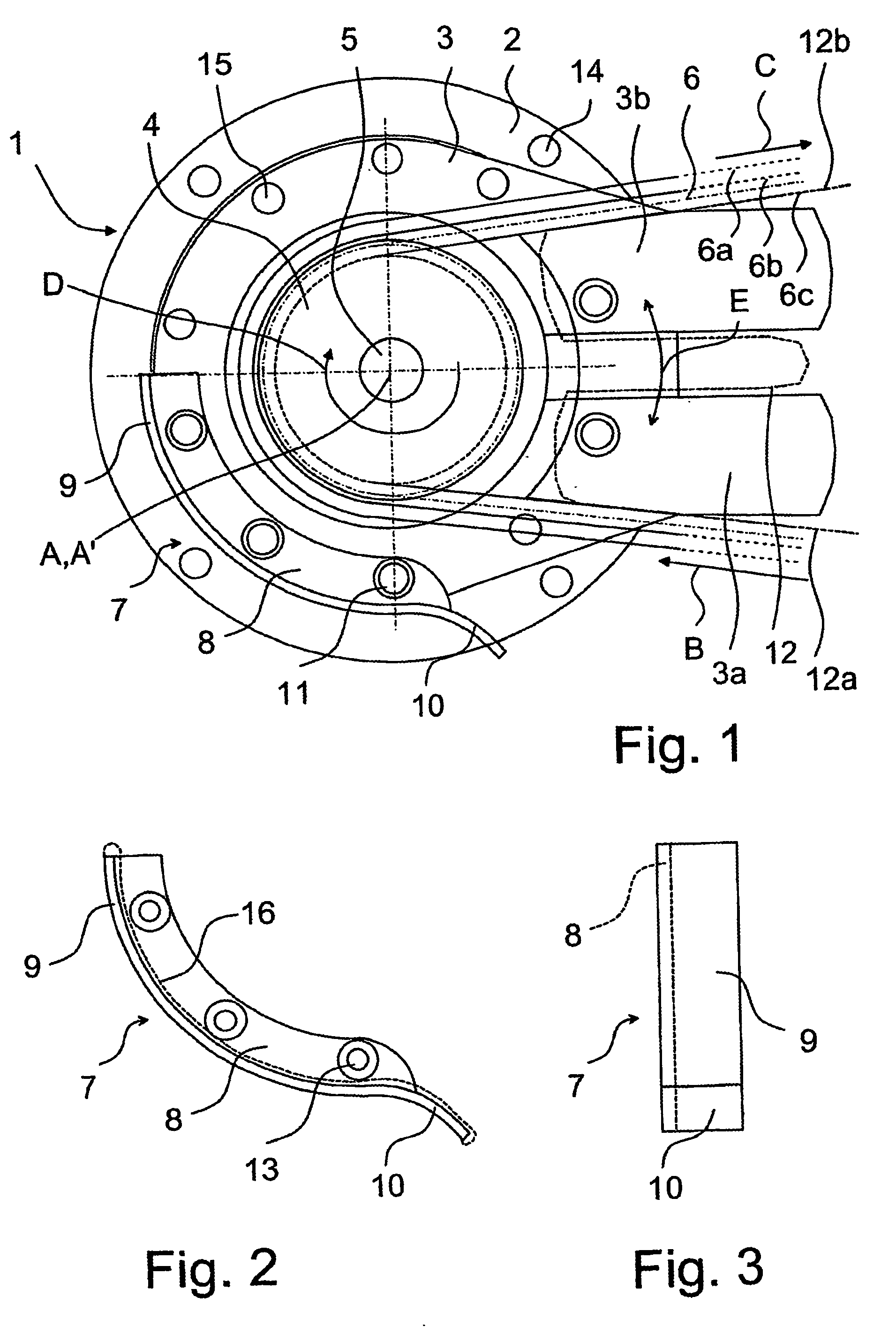 Sawing device and its safety system for precaution of a breaking saw chain