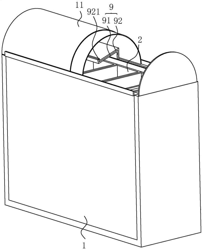 Intelligent arc-shaped two-way display cabinet for refrigerated food