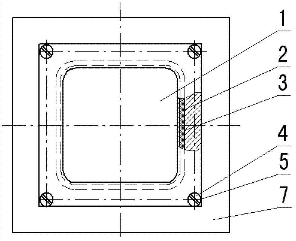 A sealing device for a photoelectric instrument for rapid positioning and installation on a vehicle