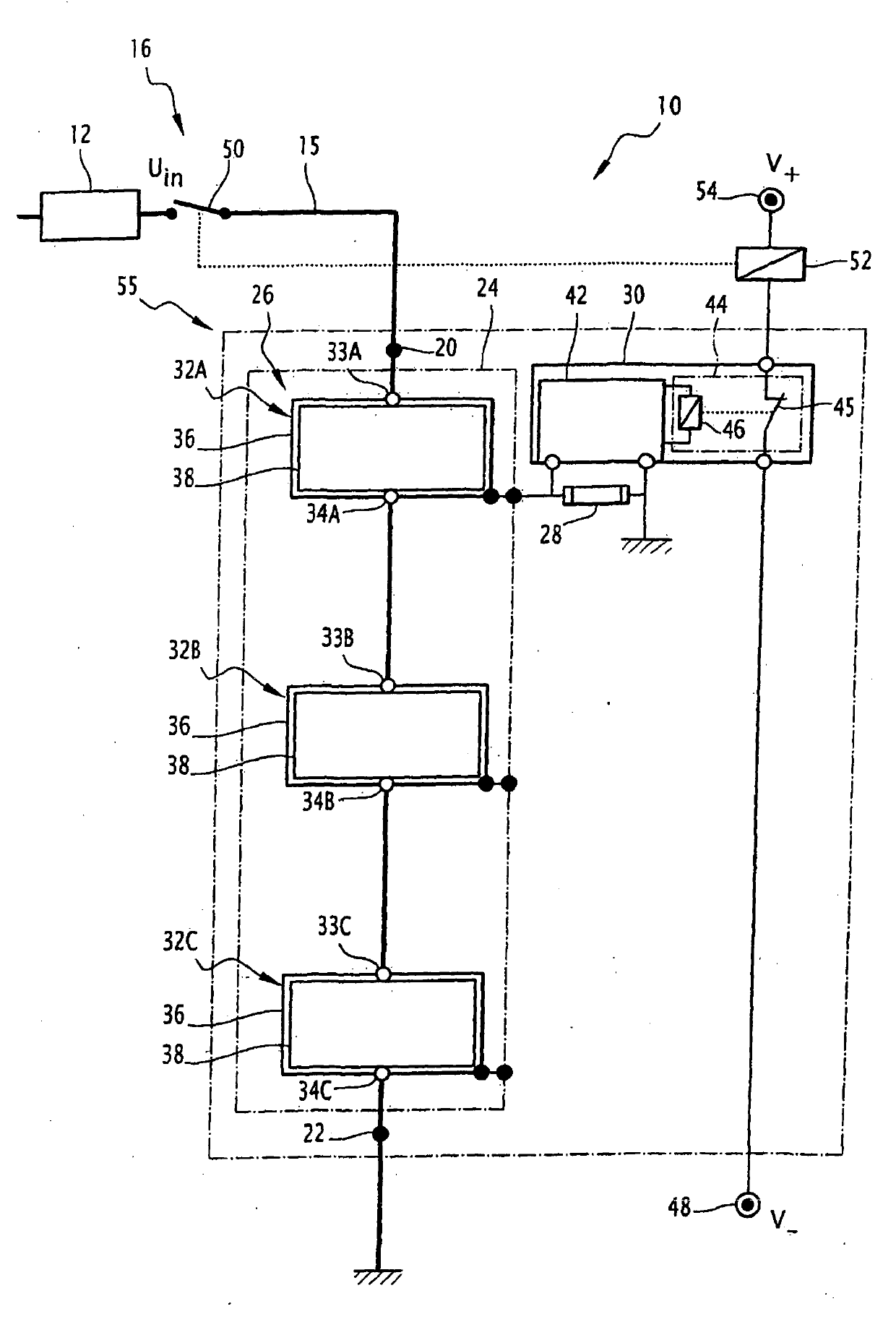 Energy storage chain for a vehicle, including at least one ultracapacitor module, energy storage system and railway vehicle