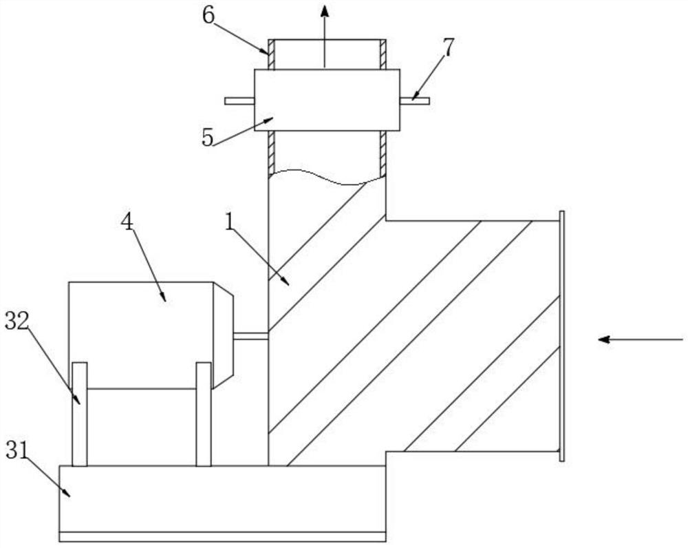 Induced draft fan used for conveying high-temperature flue gas