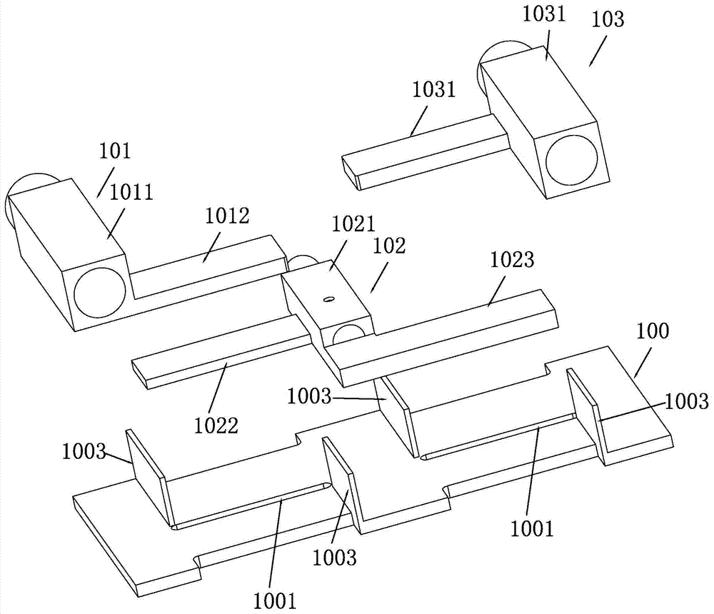 Adapter plate and lithium ion battery pack with adapter plate