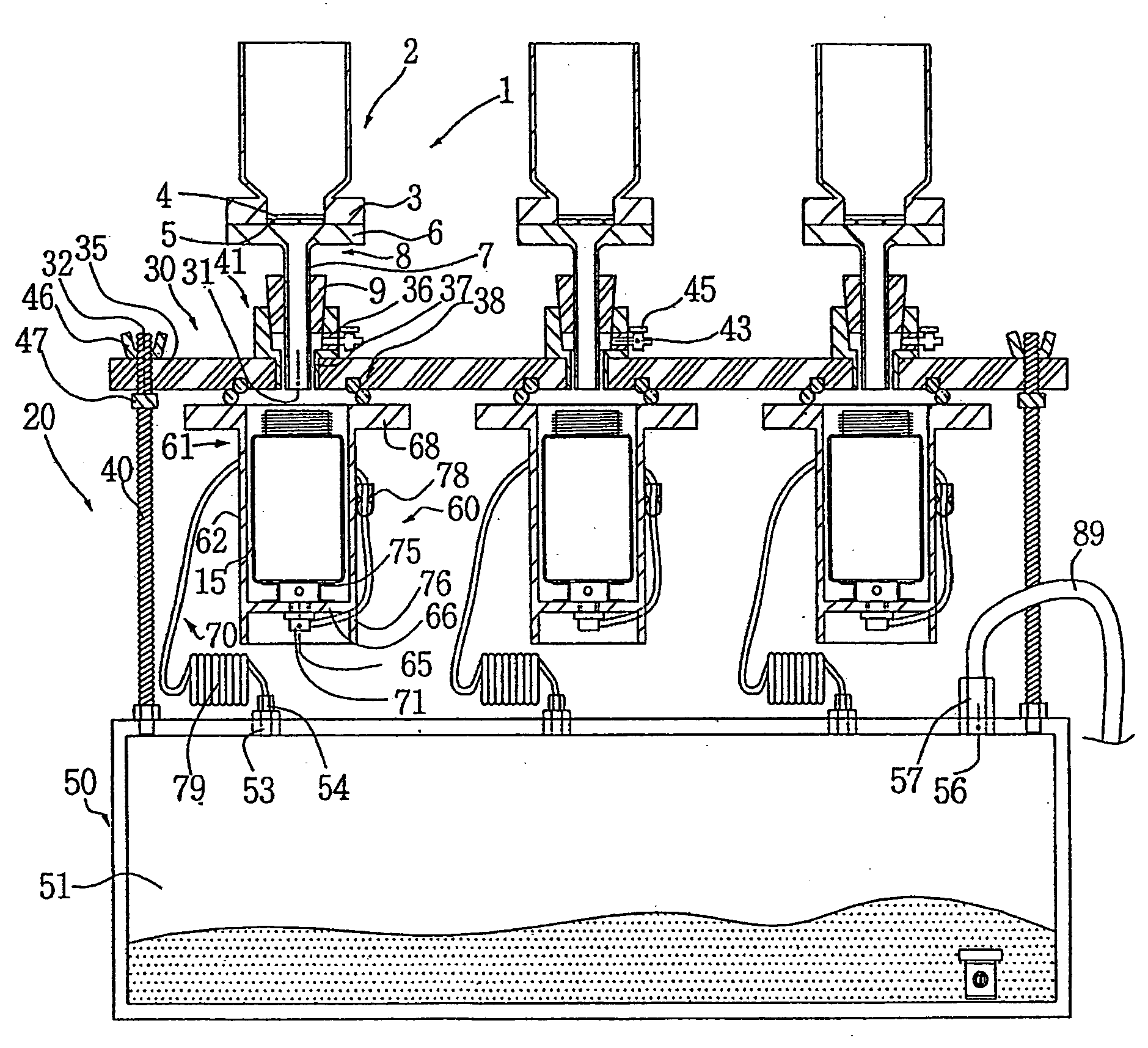 Device for simultaneously collecting filtered water and filter paper