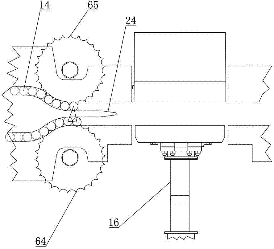 Double-row feed system and method of freeze dryer